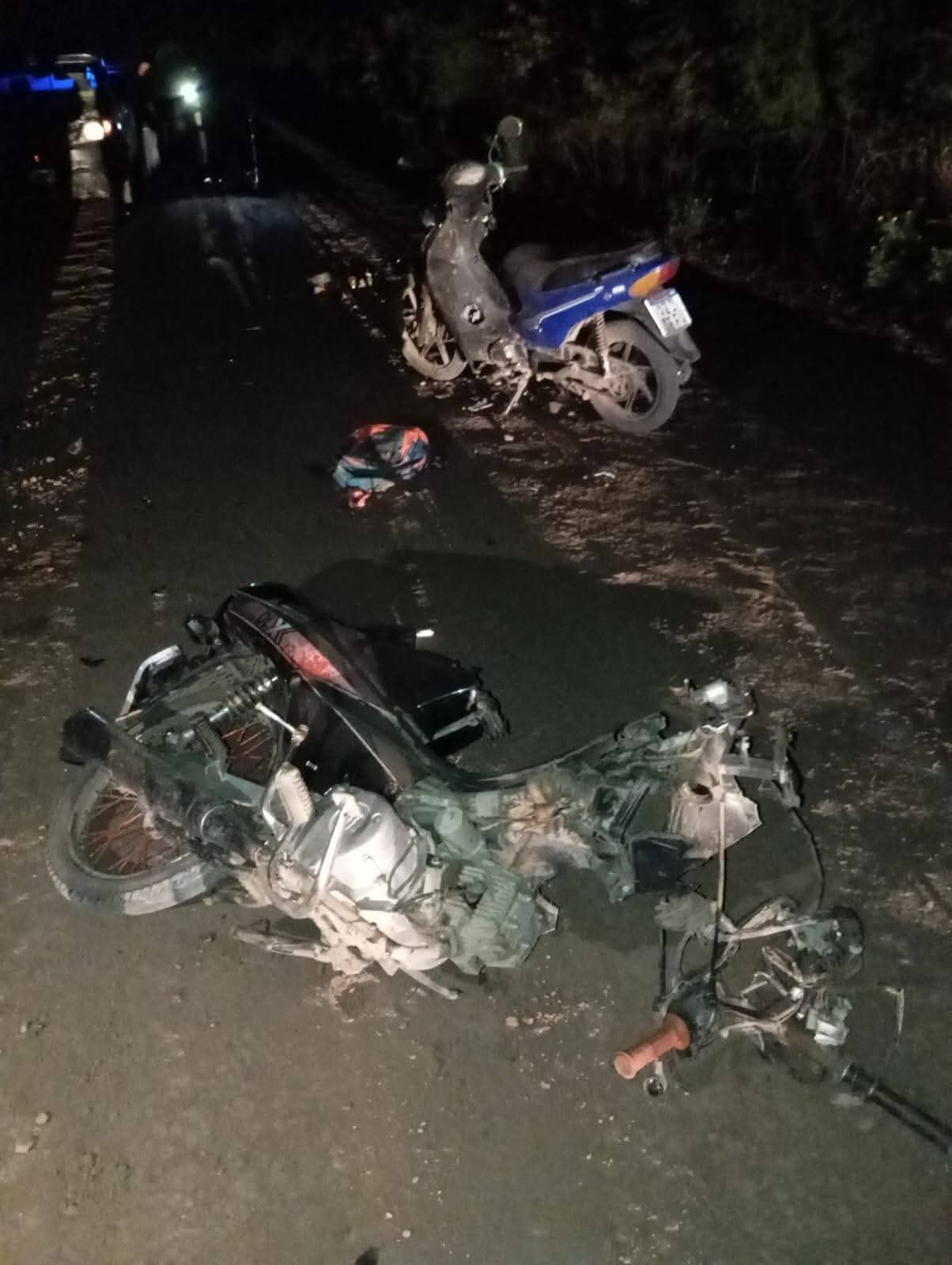 Imagen adicional de PARAJE LAS BREÑAS MADRE E HIJO FALLECIDOS EN CHOQUE FRONTAL IMPUTAN AL CONDUCTOR